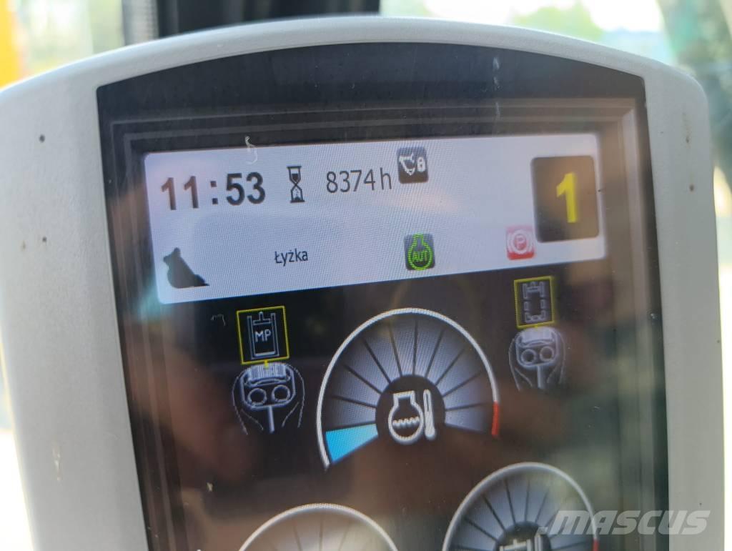 CAT M 315 D حفارات بعجل
