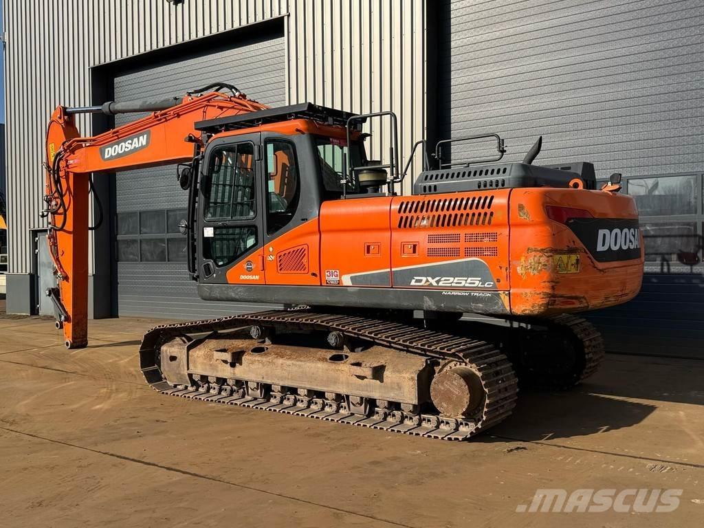 Doosan DX255NLC-5 حفارات زحافة