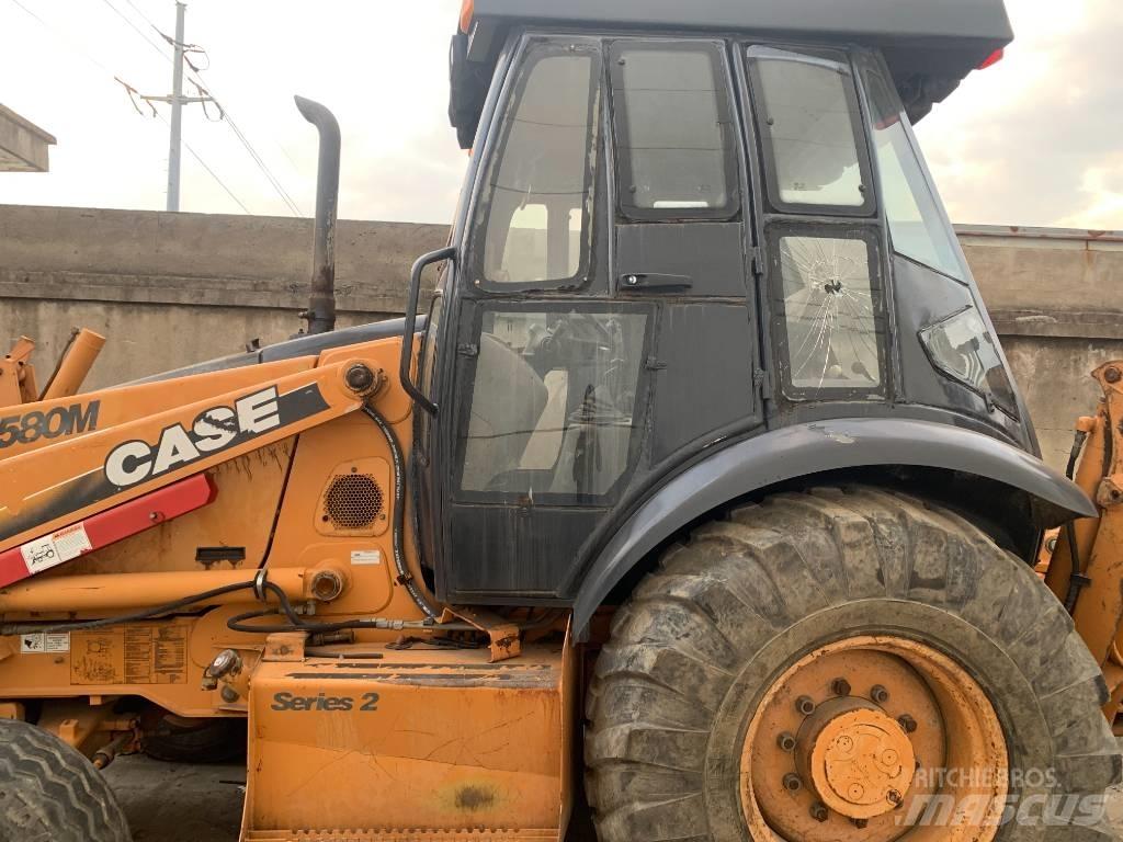 CASE 580 M لوادر بعجل