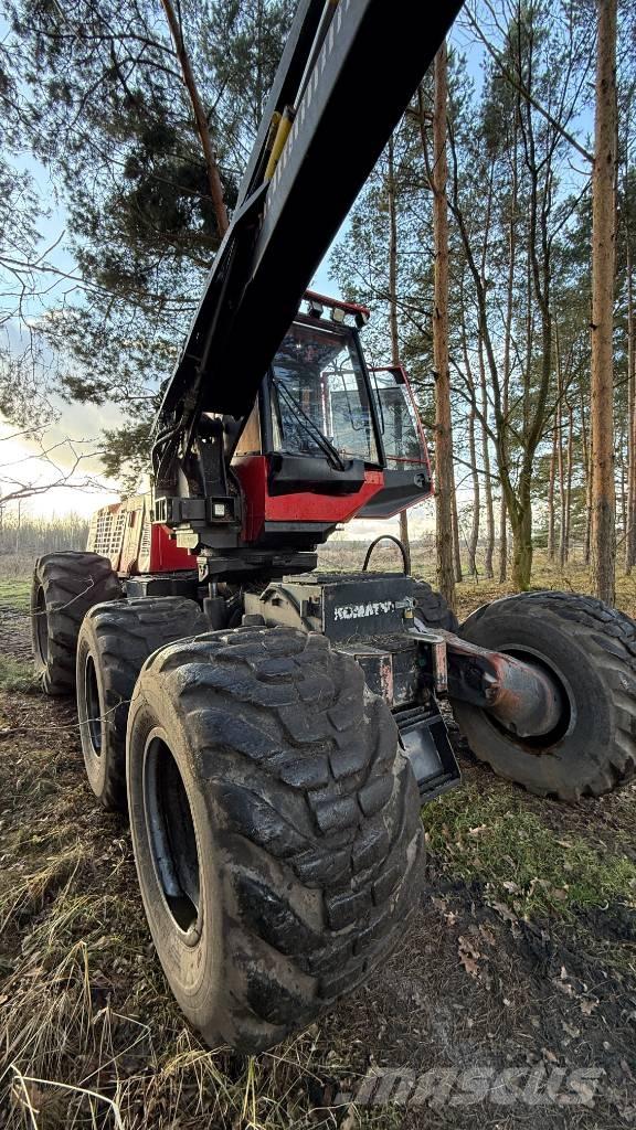 Komatsu 911.5 حصادات