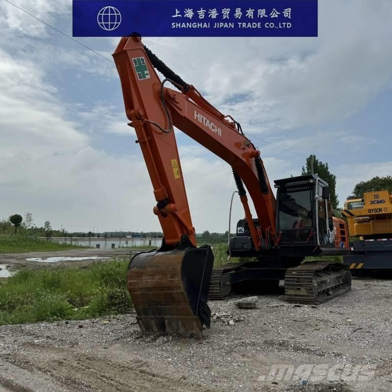 Hitachi ZX 210 حفارات زحافة