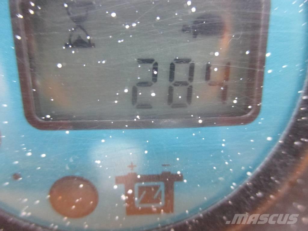 Haulotte Compact 12 رافعات مقصية الشكل