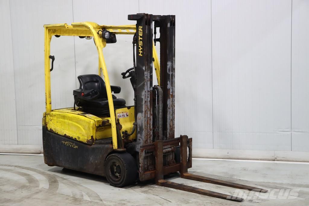 Hyster J2.0XNT شاحنات ذات رافعات شوكية تعمل بالكهرباء