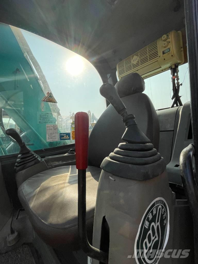 Kobelco SK 135 US حفارات زحافة