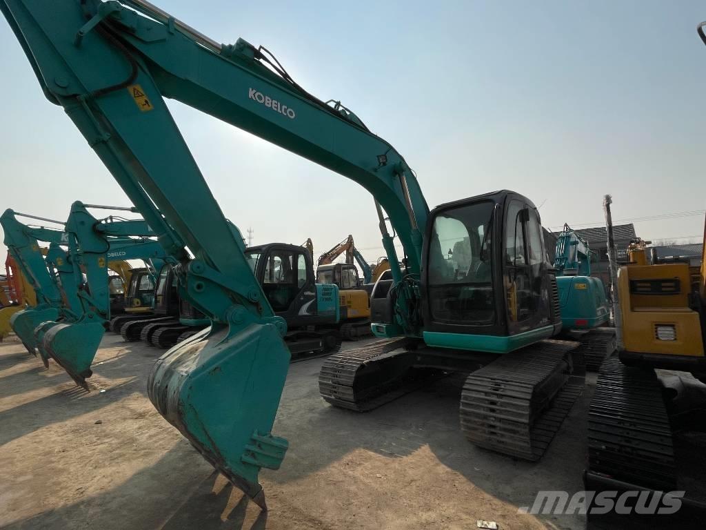 Kobelco SK 135 US حفارات زحافة