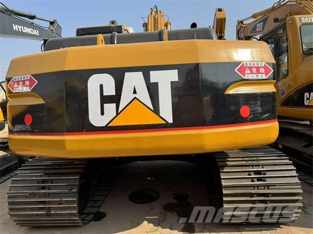 CAT 320 B L حفارات زحافة