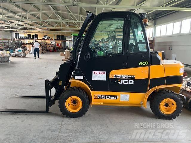 JCB TLT 35 D شاحنات الديزل