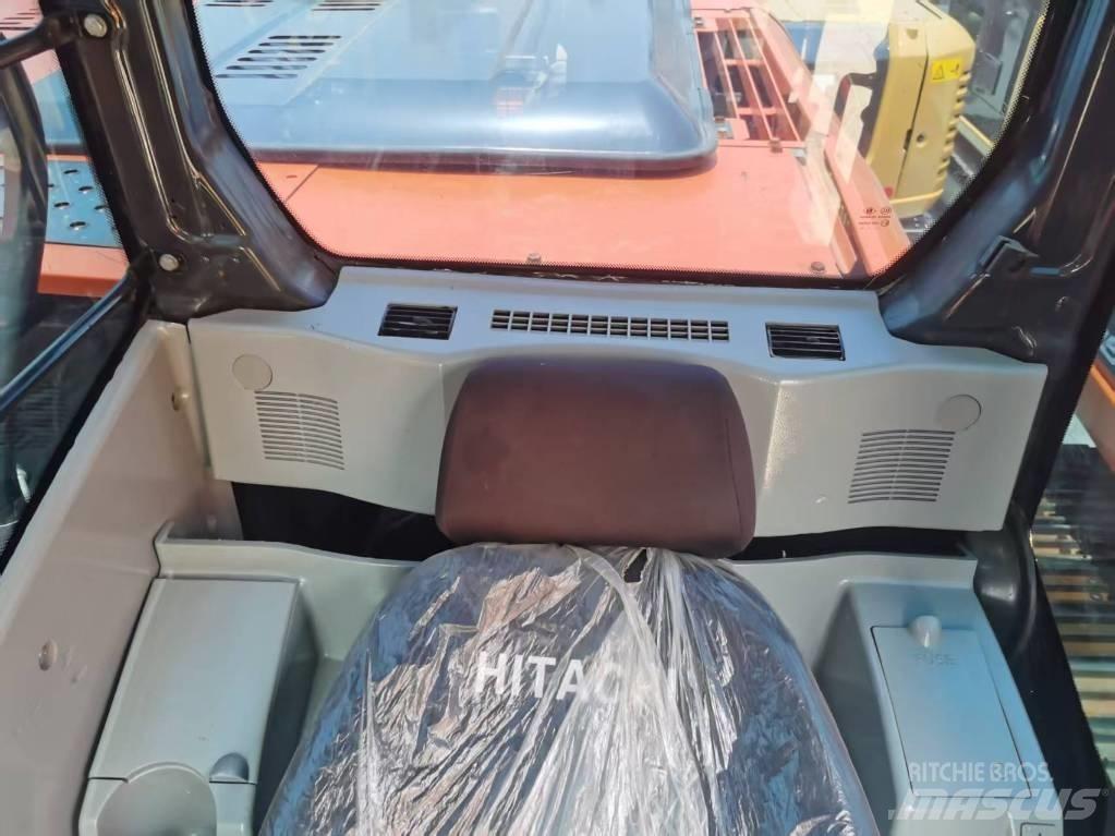 Hitachi ZX 210 حفارات زحافة