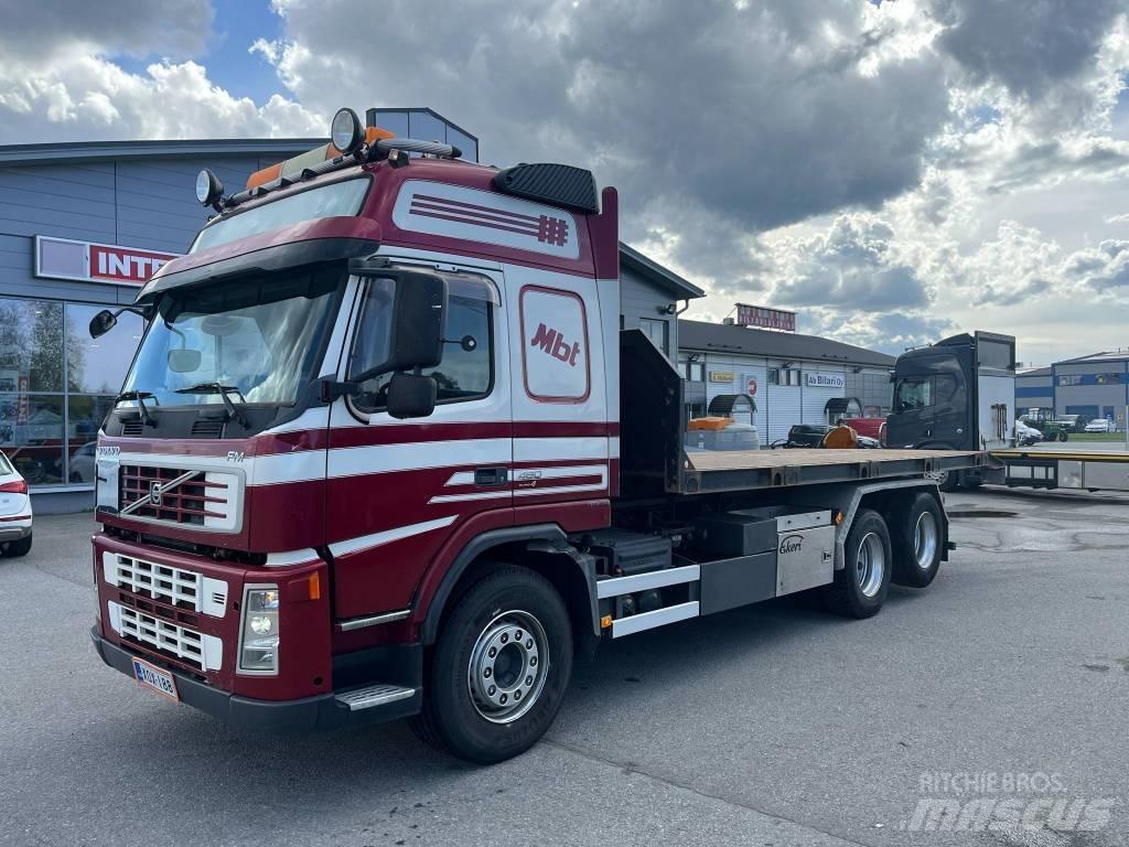 Volvo FM 480 6x2 شاحنات الرافعات الخطافية