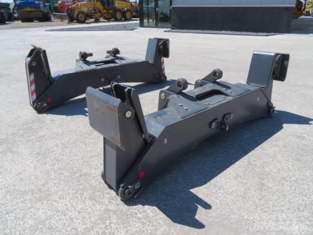 Doosan DX 140 W حفارات بعجل