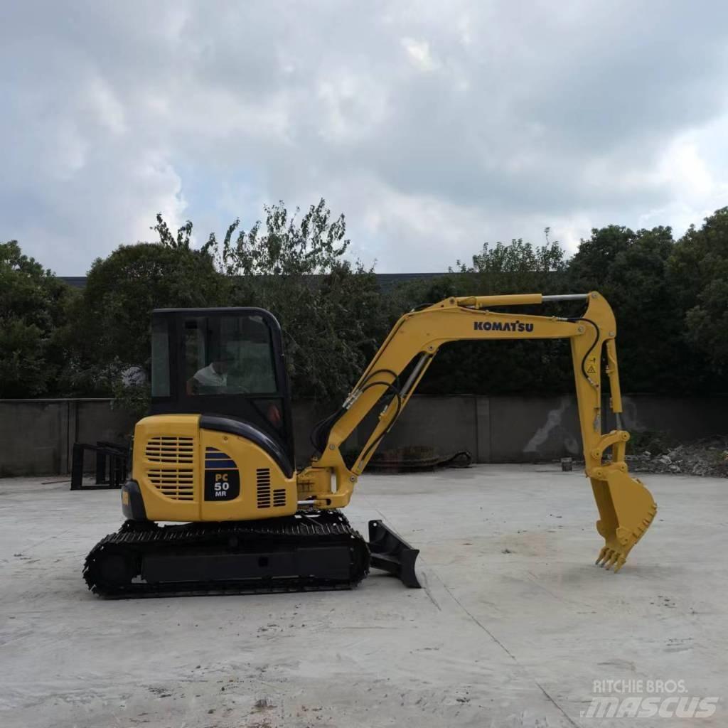 Komatsu PC 50 MR-2 حفارات صغيرة أقل من 7 طن (حفارات صغيرة)