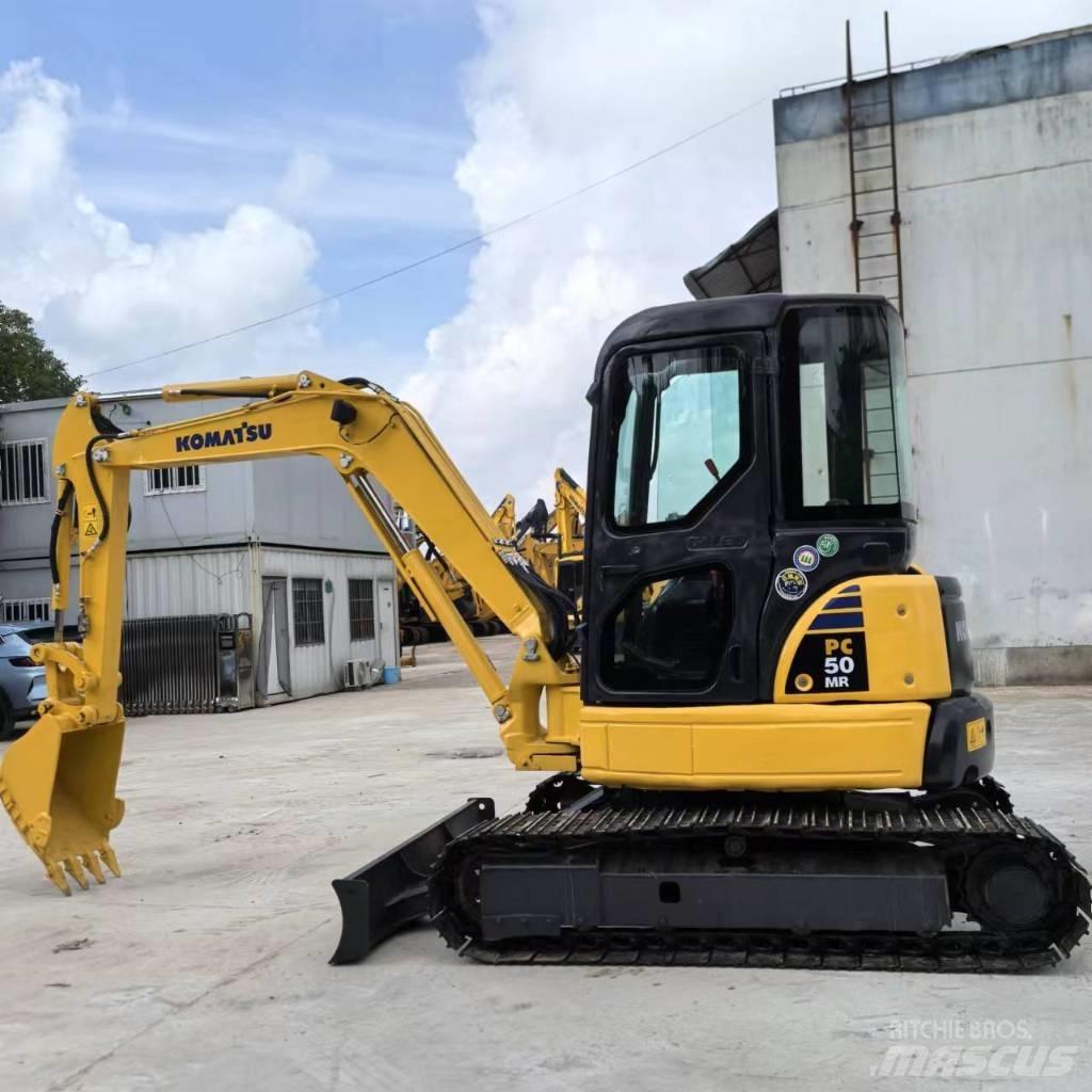 Komatsu PC 50 MR-2 حفارات صغيرة أقل من 7 طن (حفارات صغيرة)