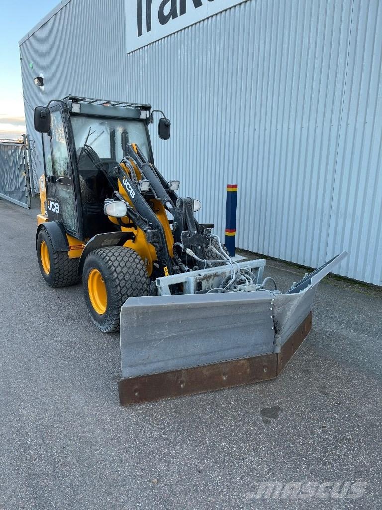 JCB 403 لوادر بعجل