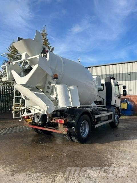 DAF LF 280 شاحنات خرسانة