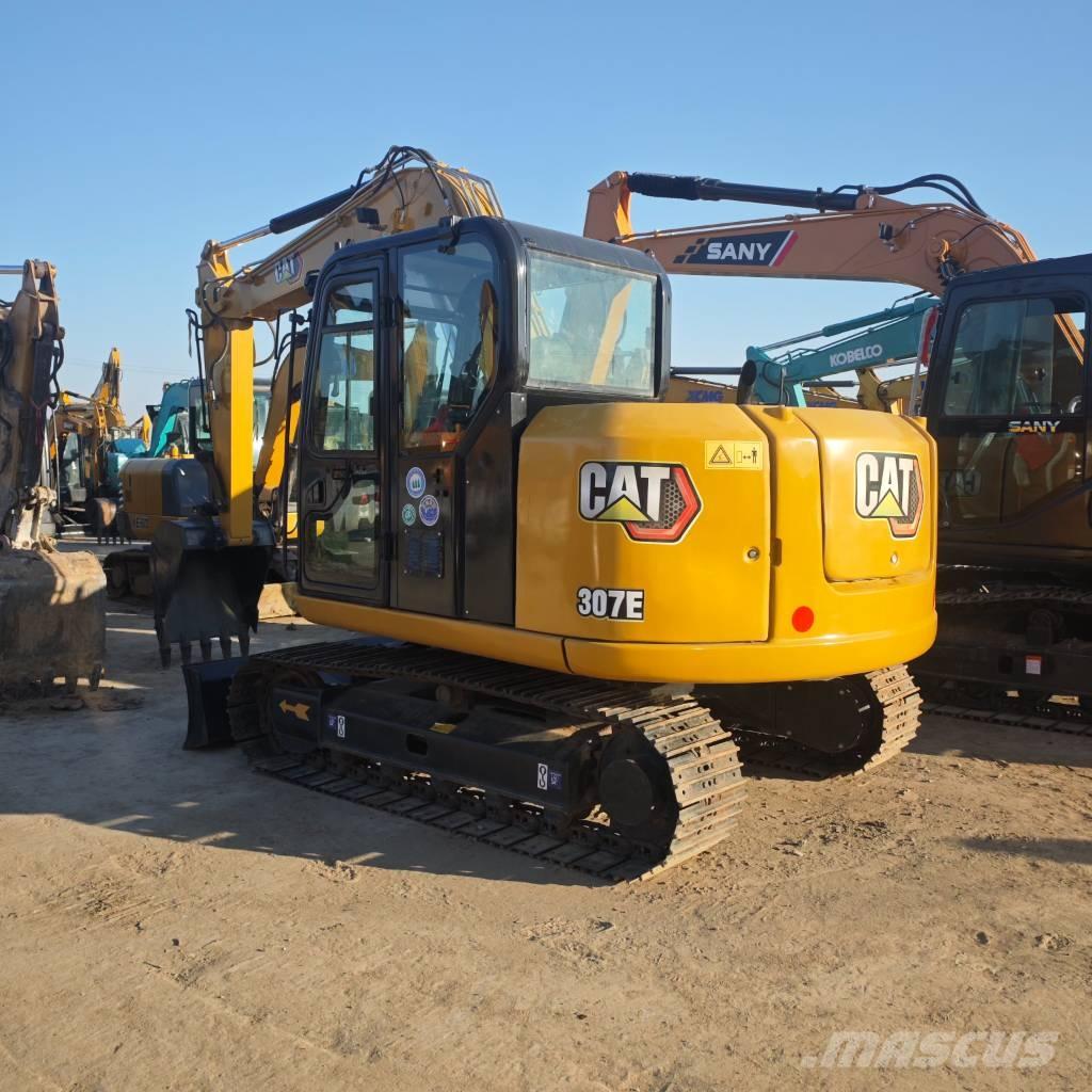 CAT 307E حفارات زحافة