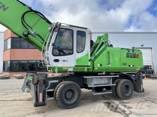 Sennebogen 835E مناولات المخلفات / مناولات صناعية