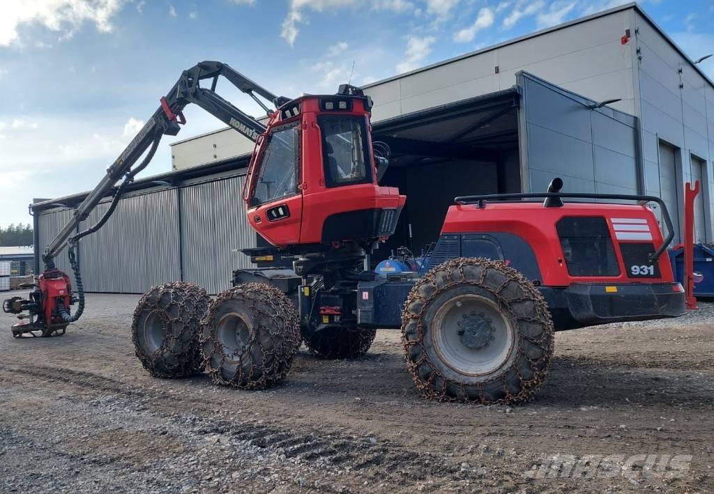 Komatsu 931 حصادات