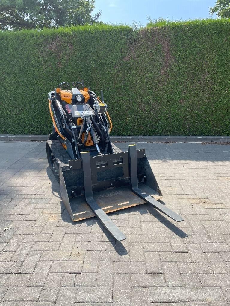 GiANT GS 950 T لوادر صغيرة