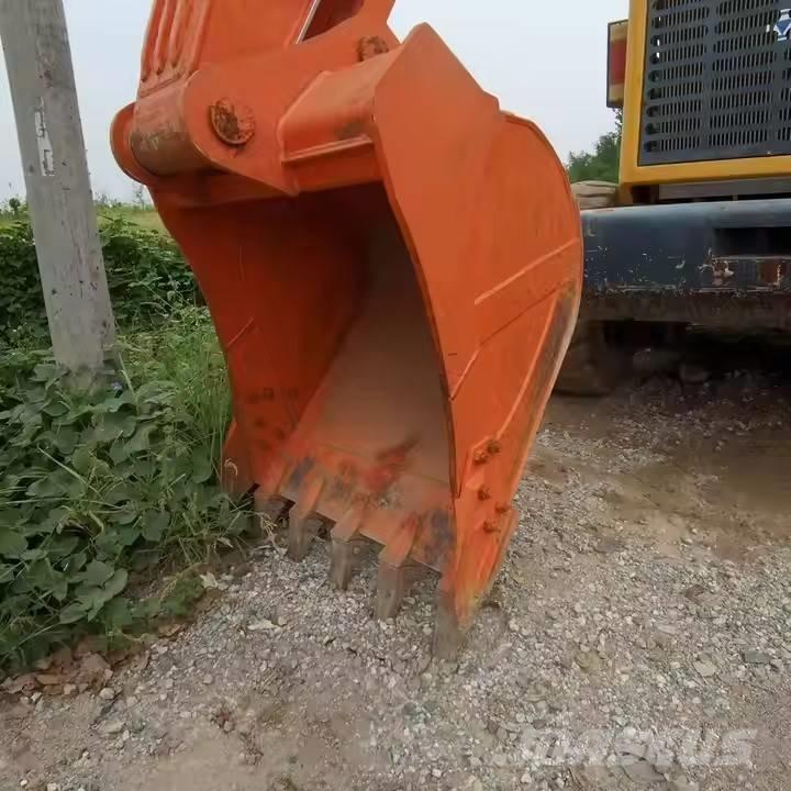 Doosan DH 220 LC-7 حفارات زحافة