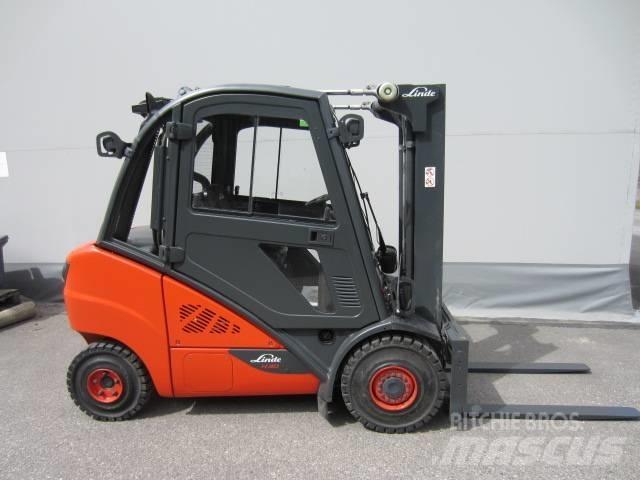 Linde H 30 D-03 شاحنات الديزل