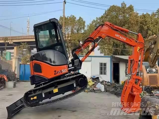 Hitachi ZX 50 حفارات صغيرة أقل من 7 طن (حفارات صغيرة)