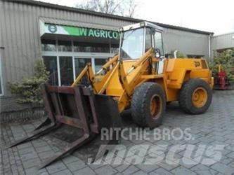 JCB 420 لوادر بعجل