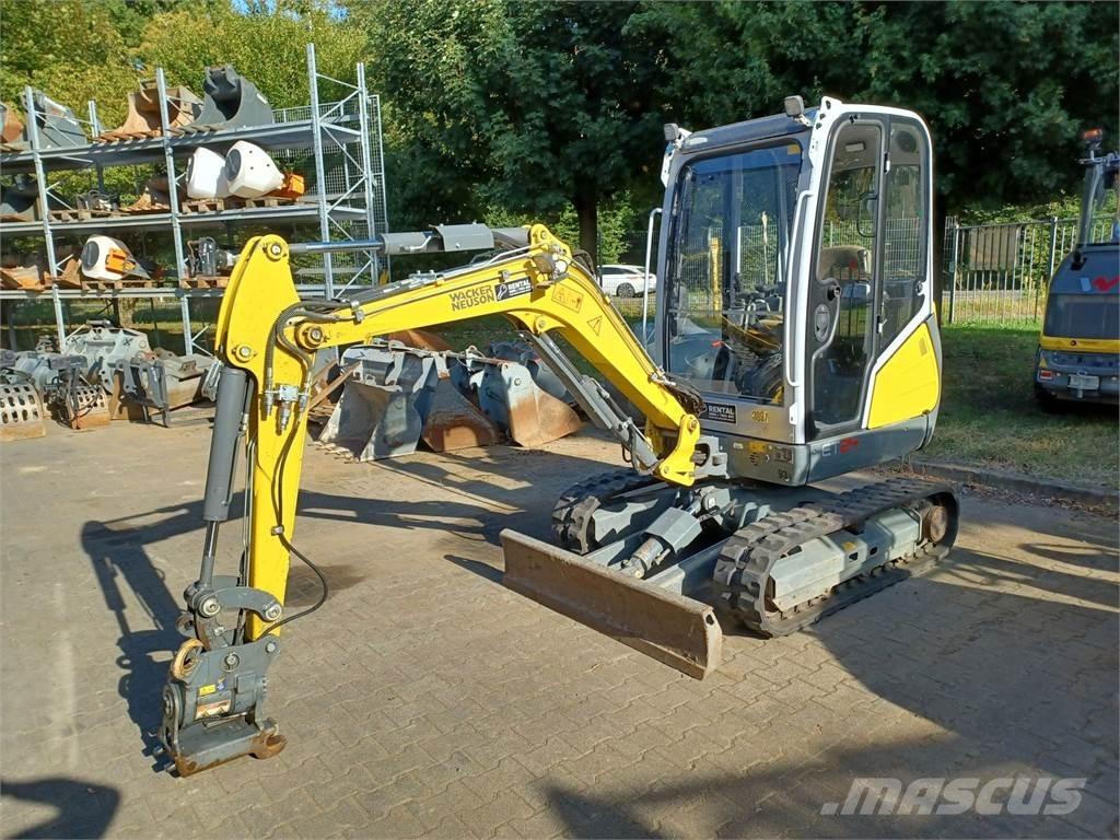 Wacker Neuson ET24 حفارات زحافة