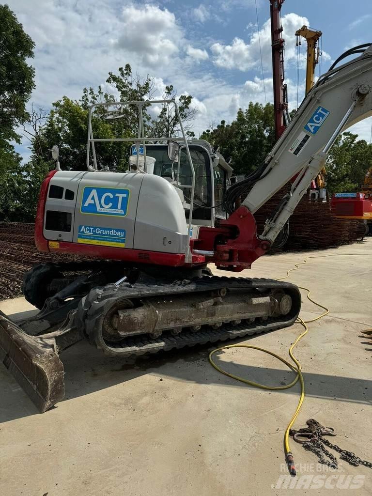 Takeuchi TB2150 حفارات زحافة