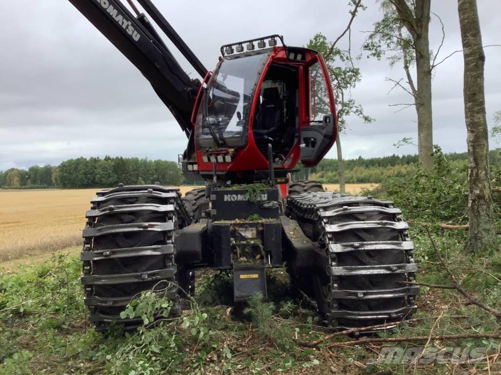 Komatsu 951 حصادات