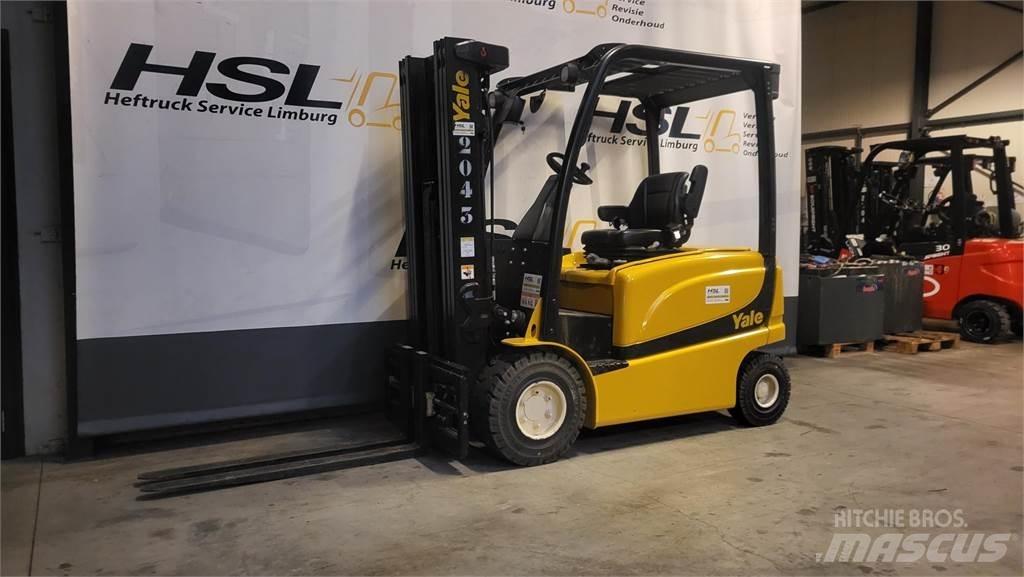 Yale ERP25VL 2021 شاحنات ذات رافعات شوكية تعمل بالكهرباء