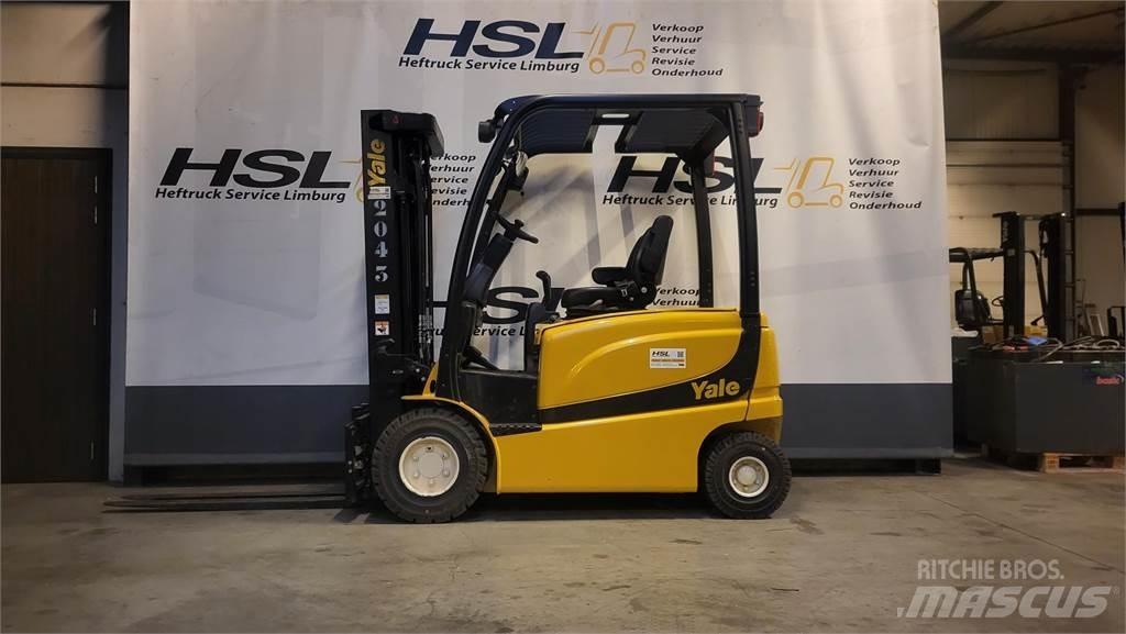 Yale ERP25VL 2021 شاحنات ذات رافعات شوكية تعمل بالكهرباء