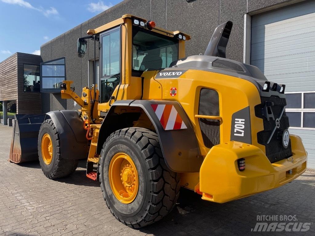 Volvo L70H لوادر بعجل