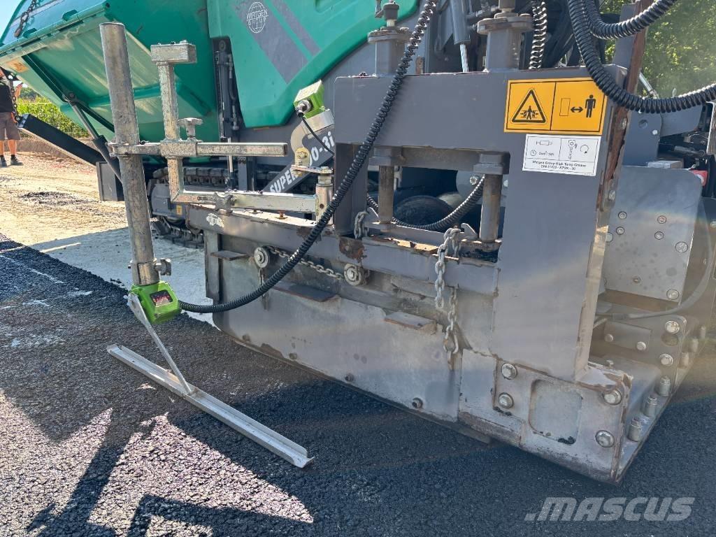 Vögele Super 800-3i معدات السفلتة