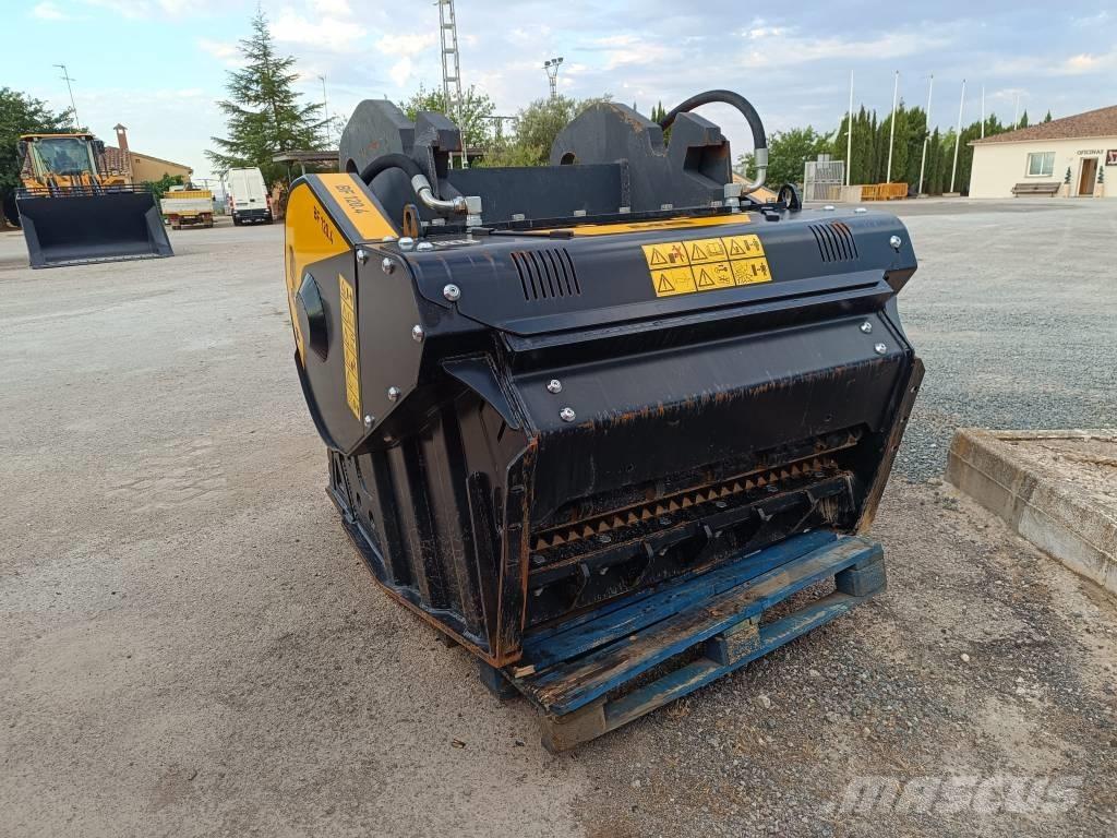 MB Crusher BF 120.4 جراشات