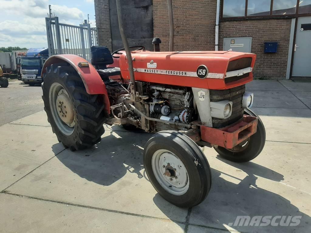 Massey Ferguson 158 الجرارات