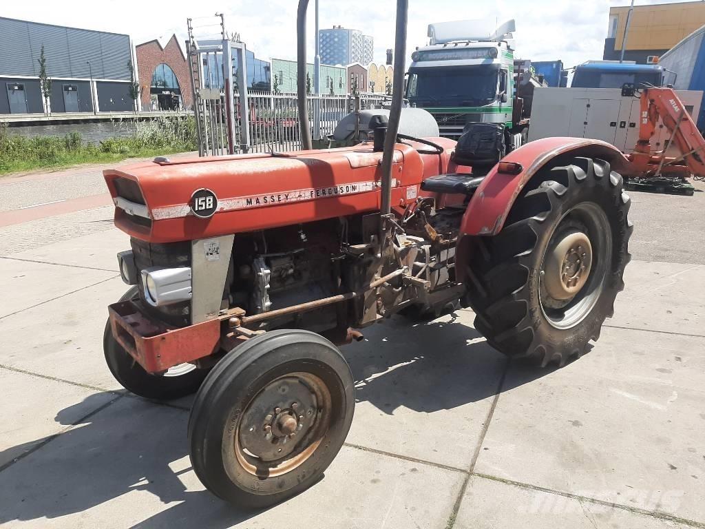 Massey Ferguson 158 الجرارات