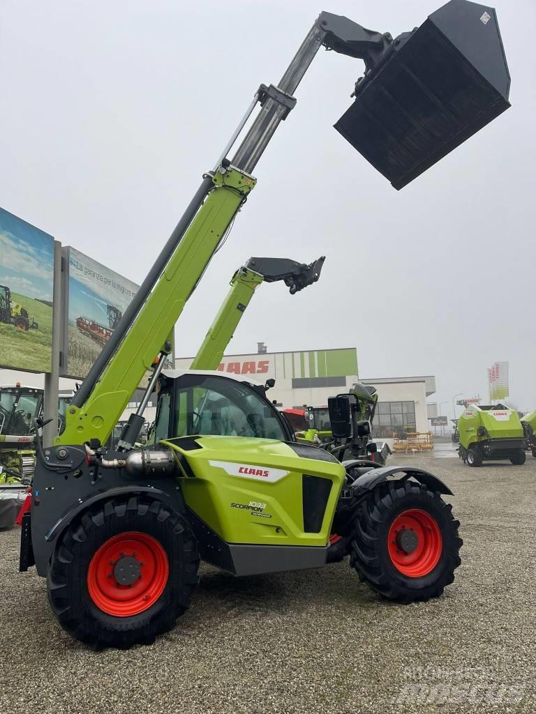 CLAAS Scorpion 1033 معدات مناولة لأغراض الزراعة