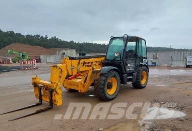 JCB 540-140 مناولات متداخلة