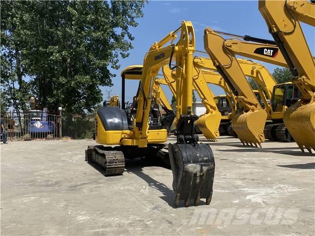 Komatsu PC 35 حفارات زحافة