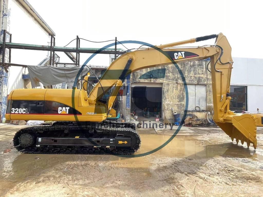 CAT 320 C L حفارات زحافة