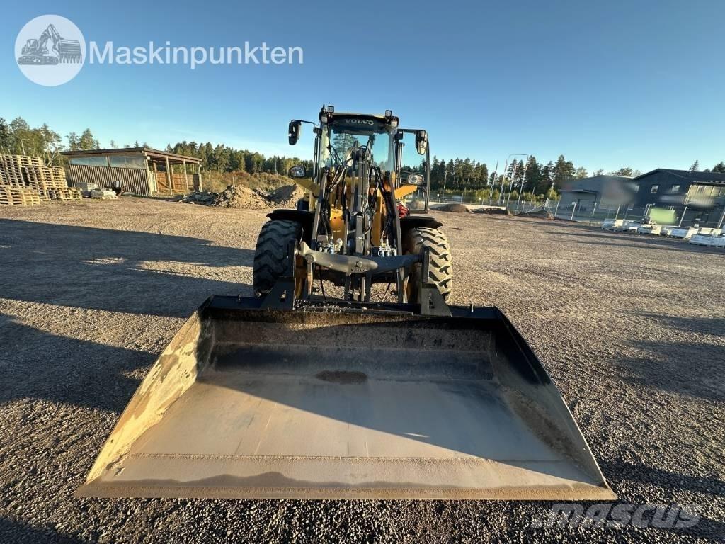 Volvo L 45 H لوادر بعجل