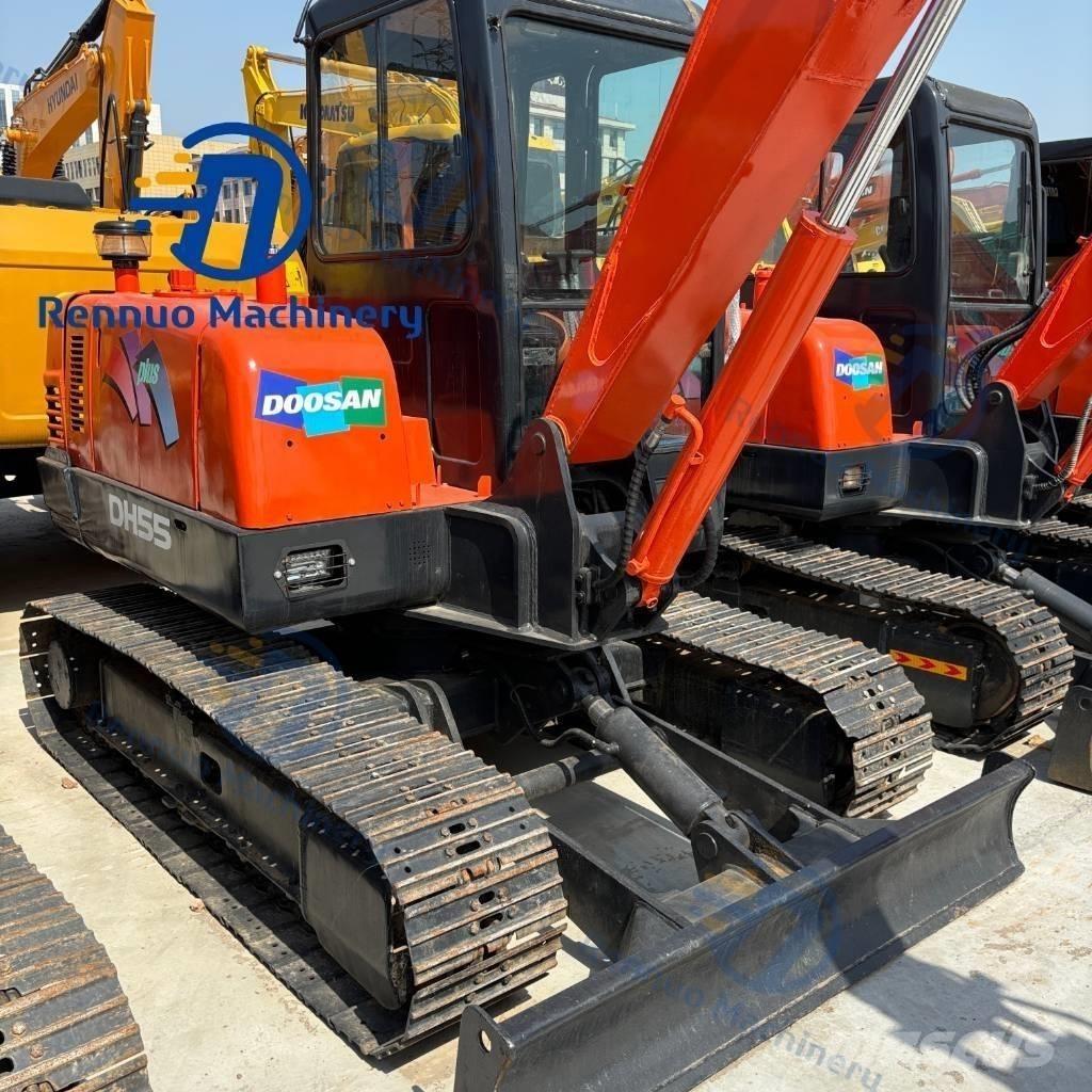 Doosan DH55 حفارات زحافة
