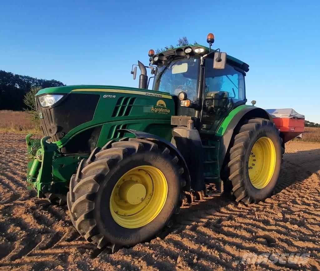 John Deere 6170 R الجرارات
