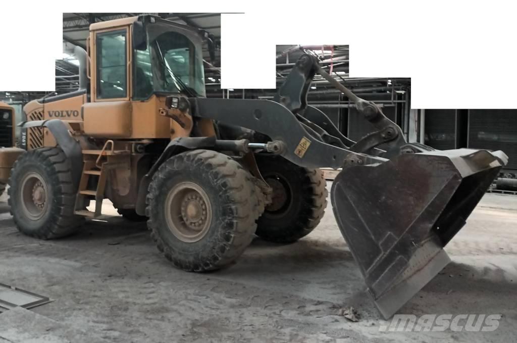 Volvo L 90 E لوادر بعجل