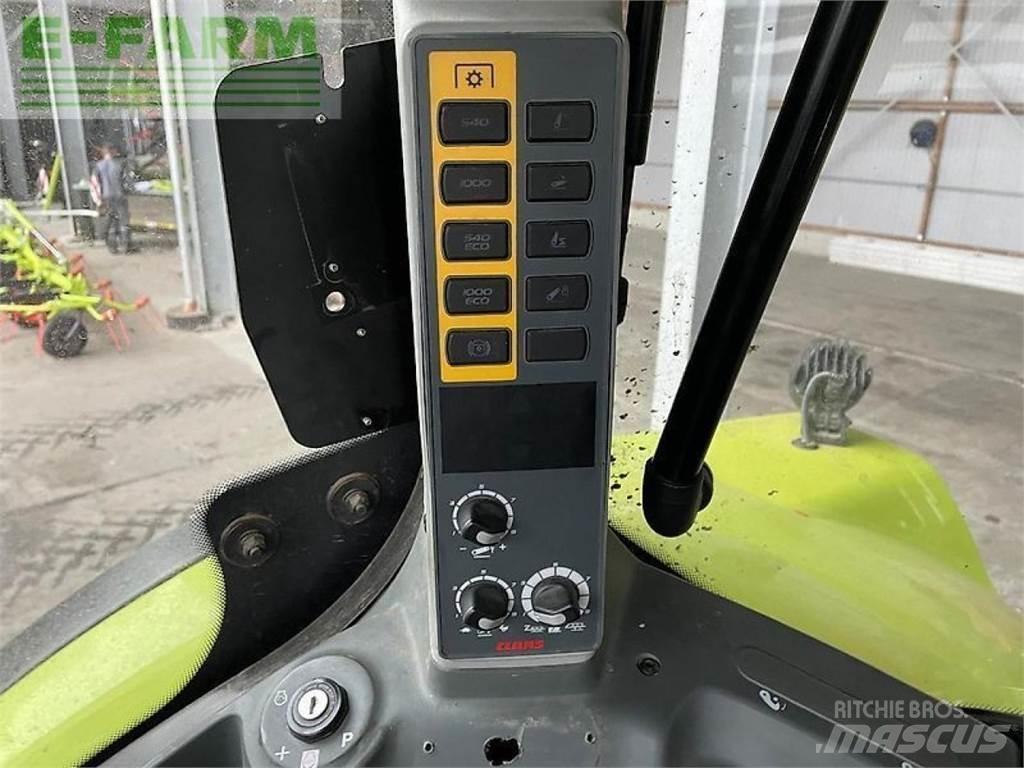 CLAAS arion 660 الجرارات