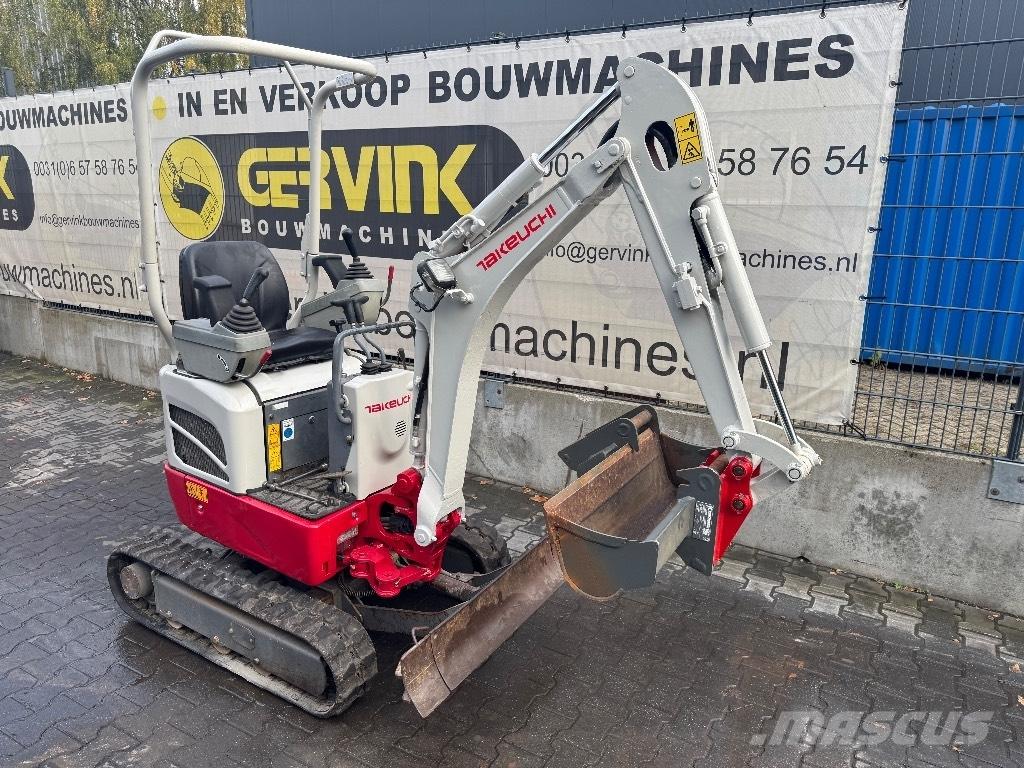 Takeuchi TB 210 حفارات صغيرة أقل من 7 طن (حفارات صغيرة)