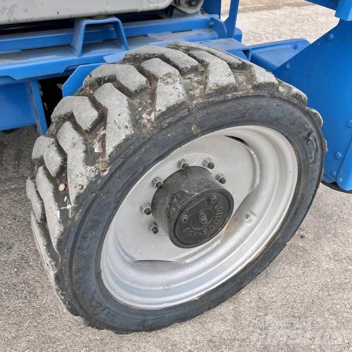Genie GS-5390 رافعات مقصية الشكل