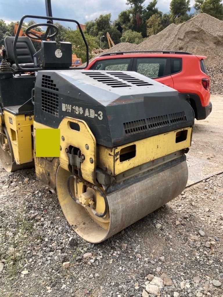 Bomag BW 100 AD-3 مداحل ثنائية الاسطوانة