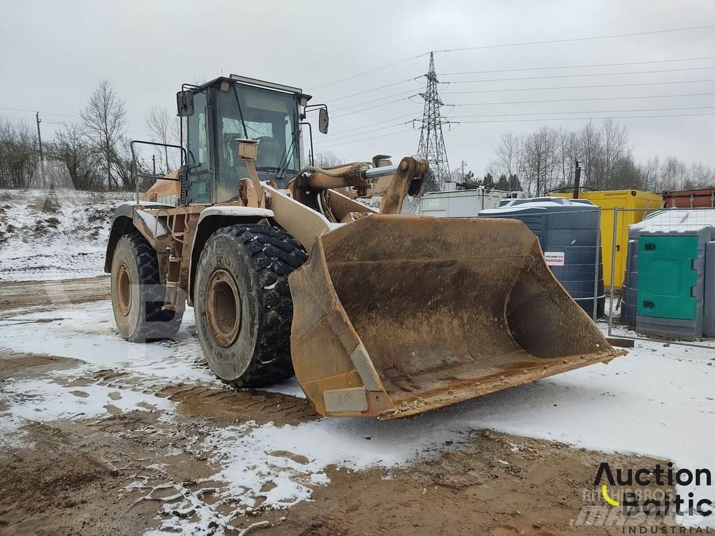 CASE 921 E لوادر بعجل