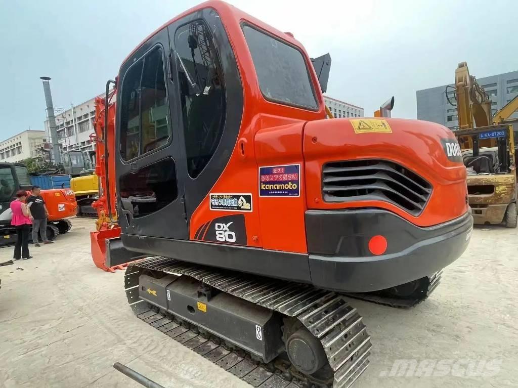 Doosan DX80 حفارات وسط 7 طن - 12 طن